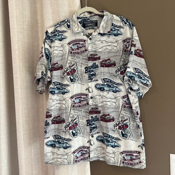 Newport Blue Men's Raceway Short Sleeve Button Down Graphic, Size XL - Picture 1 of 12
